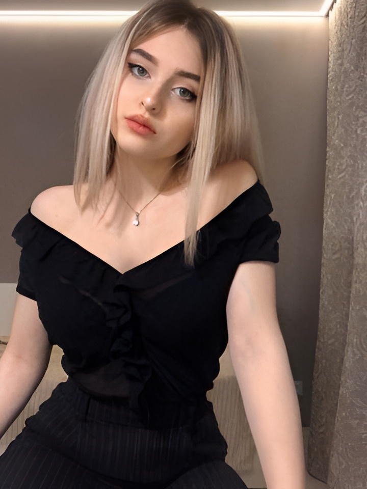 Индивидуалка Лолита, доступна для личного знакомства от 2500 руб