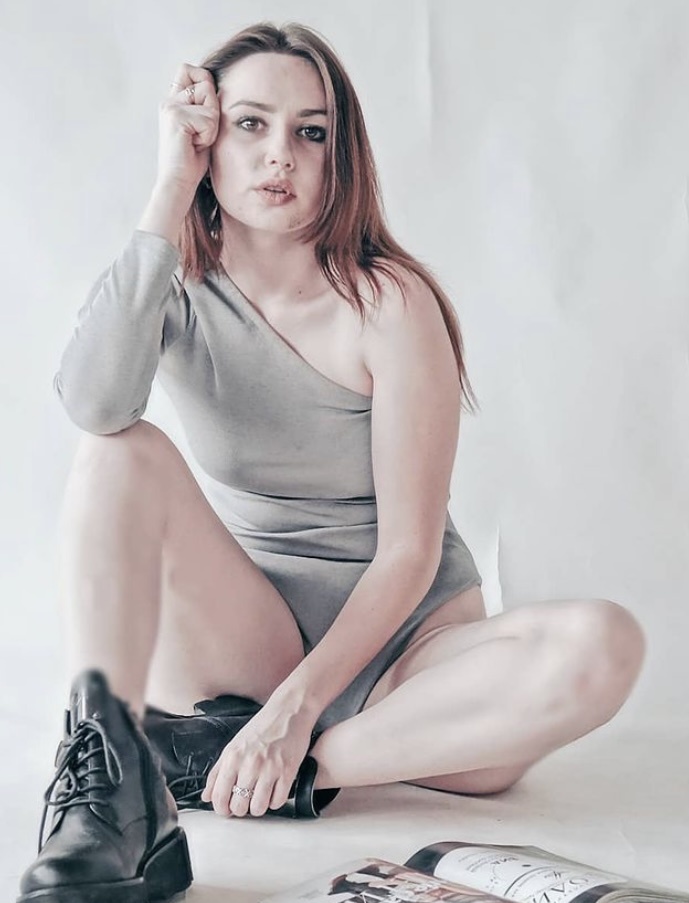 🎥 Нана привлекальеная девушка из Тамань цена от 6000 руб