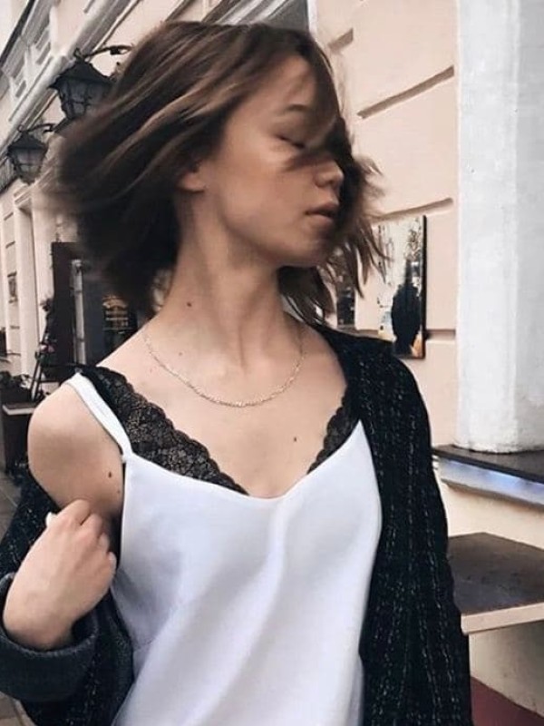 🎥 Оксана привлекательная девушка из Тамань цена от 5000 руб